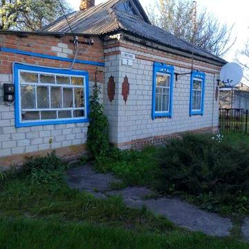 Продам будинок з литого саману обкладеного білою цеглою