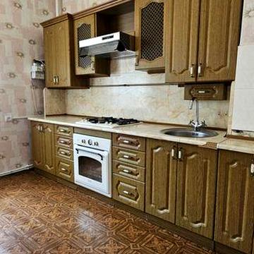 Продаж 3-кімнатної квартири. Покровський район.