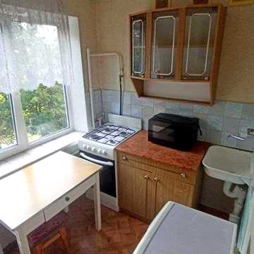 Продаж 1 к квартири біля парку
