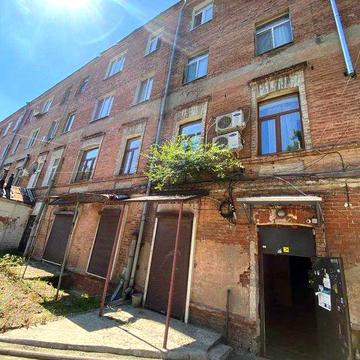 Продам 3к квартиру, ул. Тюринская, 3А