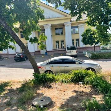 Продається квартира в приватному будинку