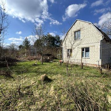 Продаж цегляного дачного будинку у селі Заверещиця | Городоцький район | 35 км. до Львова | Поруч річка та ставок | Тихе місце
