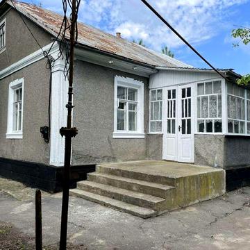 Продам будинок  .