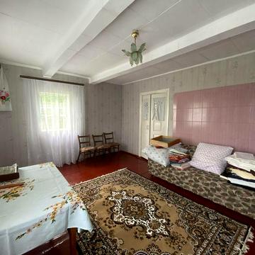 Будинок 73,5 м² з газом та 20 сотками землі, с. Романівка, Житомирська обл. Торг.