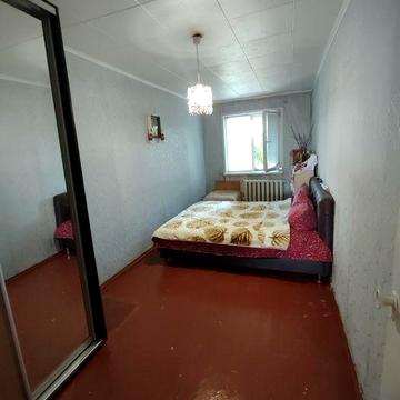 Продам 3- х кімнатну квартиру на 44- му кварталі