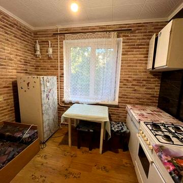 Продам 1 ком на Крымском бульваре