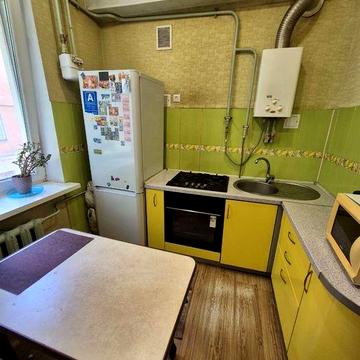 Продам 2 комн .раздельные комнаты