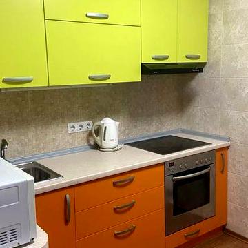 1-кімнатна квартира 38,8 м² у Дарницькому районi, метро 10 хвилин пішки