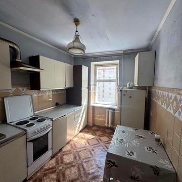 Продаж 2-кімнатної квартири по вул. Панча