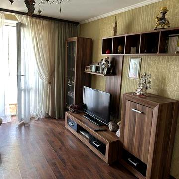 Продам 2-х кімнатну квартиру власник