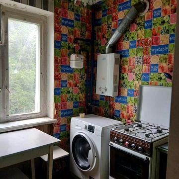 Продам 1 комнатную квартиру 12 квартал