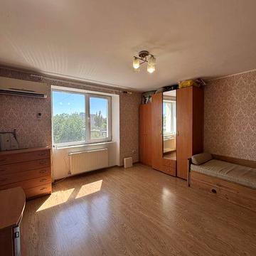 Продам 1-комнатную квартиру на Черёмушках, спецпроект 2008 года