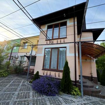 Будинок в селі Кирнасівка