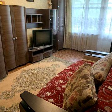 Здам 2 квартиру на Космонавтів