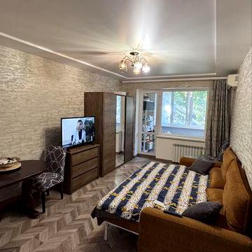 4-комн. 1/10   85 м² | АО | Ремонт 2022 | Мебель и техника | Три Штыка | 48 000 $
