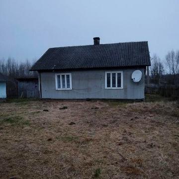 Продаж в селі будинку