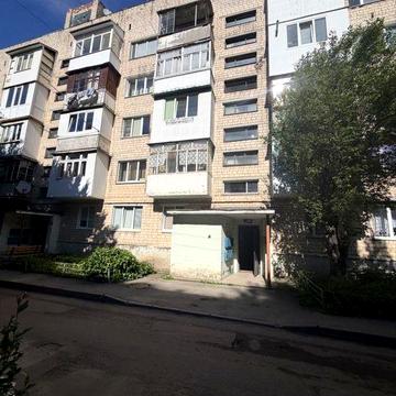 Продам 1-кімн київку район Парку Жовтневий. П.Орлика