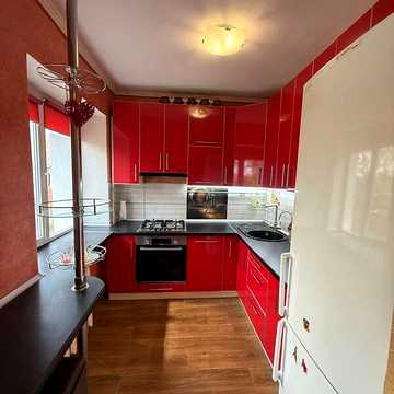 Продаж 3к Квартира Миру вулиця