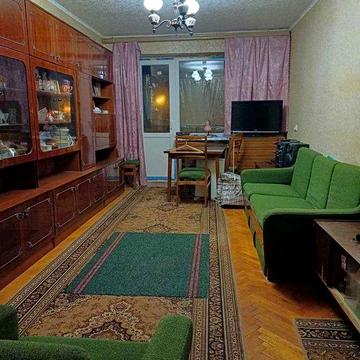 Срочно продам 2 ком. на Новых домах возле метро. (405142)