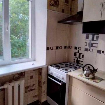Продам 3-к квартиру з ремонтом, 3/5 пов, на Варненській, Черьомушки (3-333-977 ОФ)