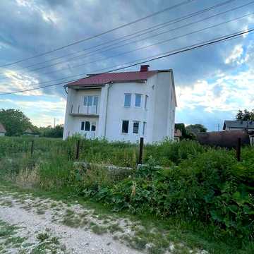 Продаж 7к Дім Незалежності вулиця
