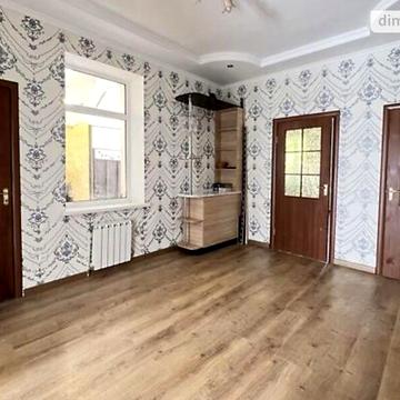 Продаж 3к Квартира Соборна вулиця