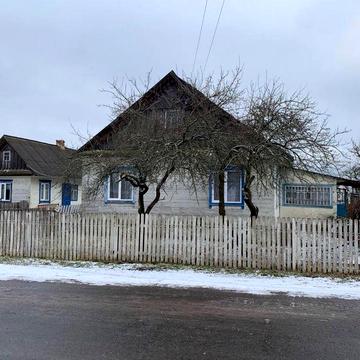 Продаж будинку земельна ділянка участок будинок село