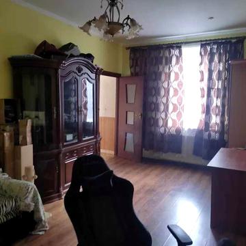 продаж 2-кімнатної квартири в центрі,навпроти палацу Потоцьких.
