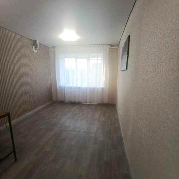 Продаж студії біля м Спортивна з ремонтом (405143)