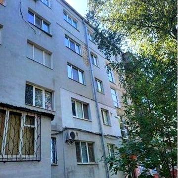 Продам 1 комнатную квартиру по ул. Понанская под ремонт        АЕ