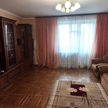 Оренда трёхкомнатної квартири в центрі Л. Українки