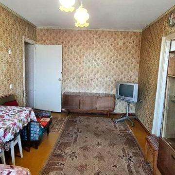 ДВОКІМНАТНА з окремими кімнатами. Миропільська 3, Чернігівська 500 метрів або ДАРНИЦЯ