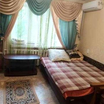 Продам квартиру метро Палац Спорту