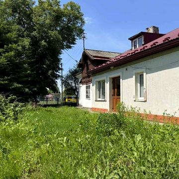Частина будинку в серці міста