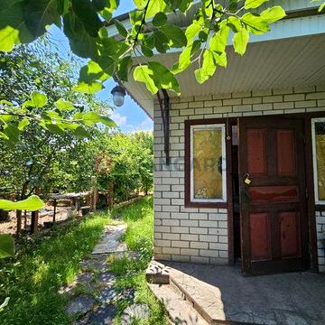 Будинок в центрі с. Сагунівка
