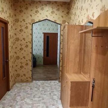 Продаю без комісії власну 2 к кв з ремонтом та меблями на вул. Соборній в центрі міста Миколаїв