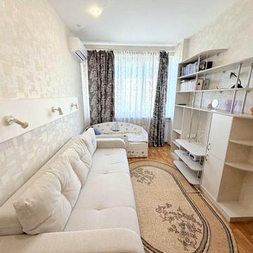 Продам двухкомнатную квартиру по ул. Рыбалко
