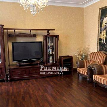 Продам будинок в Доброславі.