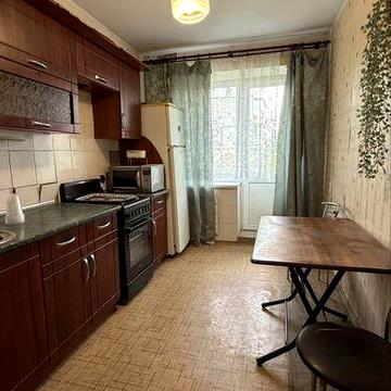 Продажа большой 3-комн. квартиры на Героев 93 бригады