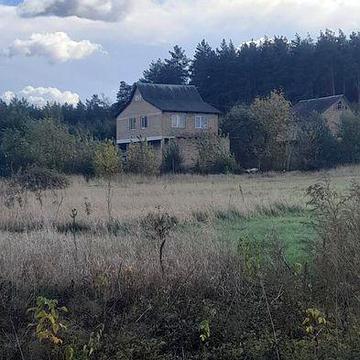 Продам Будинок в шикарному місці,з дуже класним  плануванням! Дуже срочно!