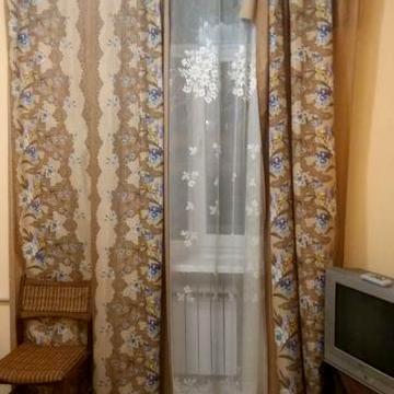 Актуально . Сдам 1 комн. Гостинку Квартиру метро Масельского 5 мин