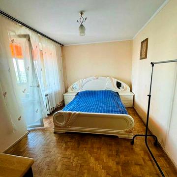 Пропозиція оренди 5-кім. квартири пр. Червоної Калини