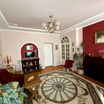 Квартира, 4х- кімн., в центрі, біля філармонії