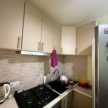 Продам 2 комнатную возле моря, ул. Лузановская