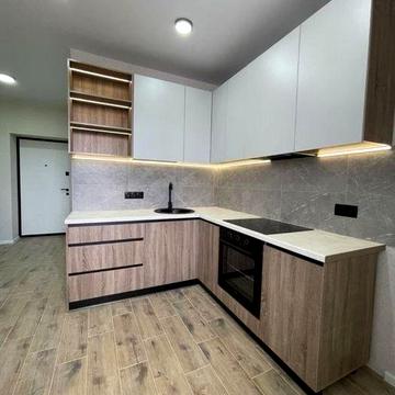 ОВ-4448 Продам 1к квартиру 37м2 в новостре ЖК Гидропарк