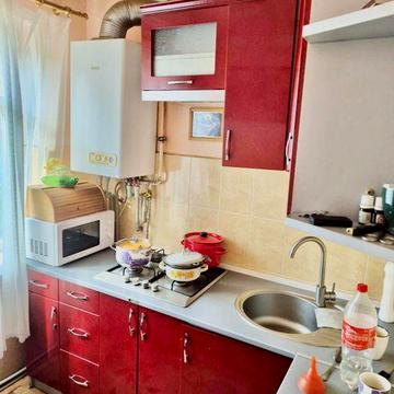 Продаж 2 кімнатноі квартири на набережній