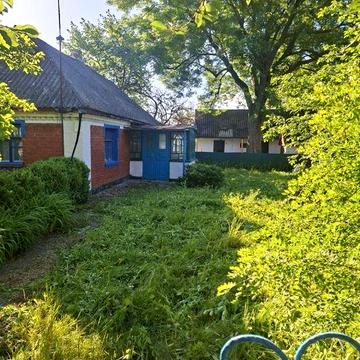 Продам затишний будинок, с. Стрільчинці