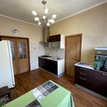 Здам 2 кім квартиру пр. Нігояна ( р-н ст. метро Метробудівників)