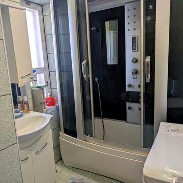 Продается просторный дом 120 м² в центре Карнауховки.