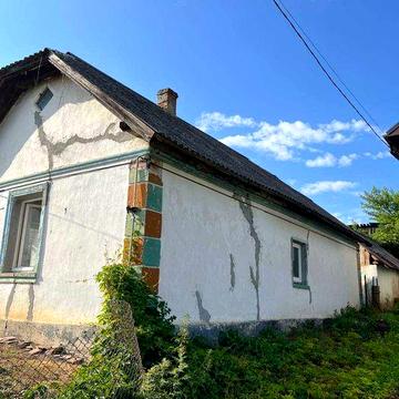 Продам будинок зі земельною ділянкою
